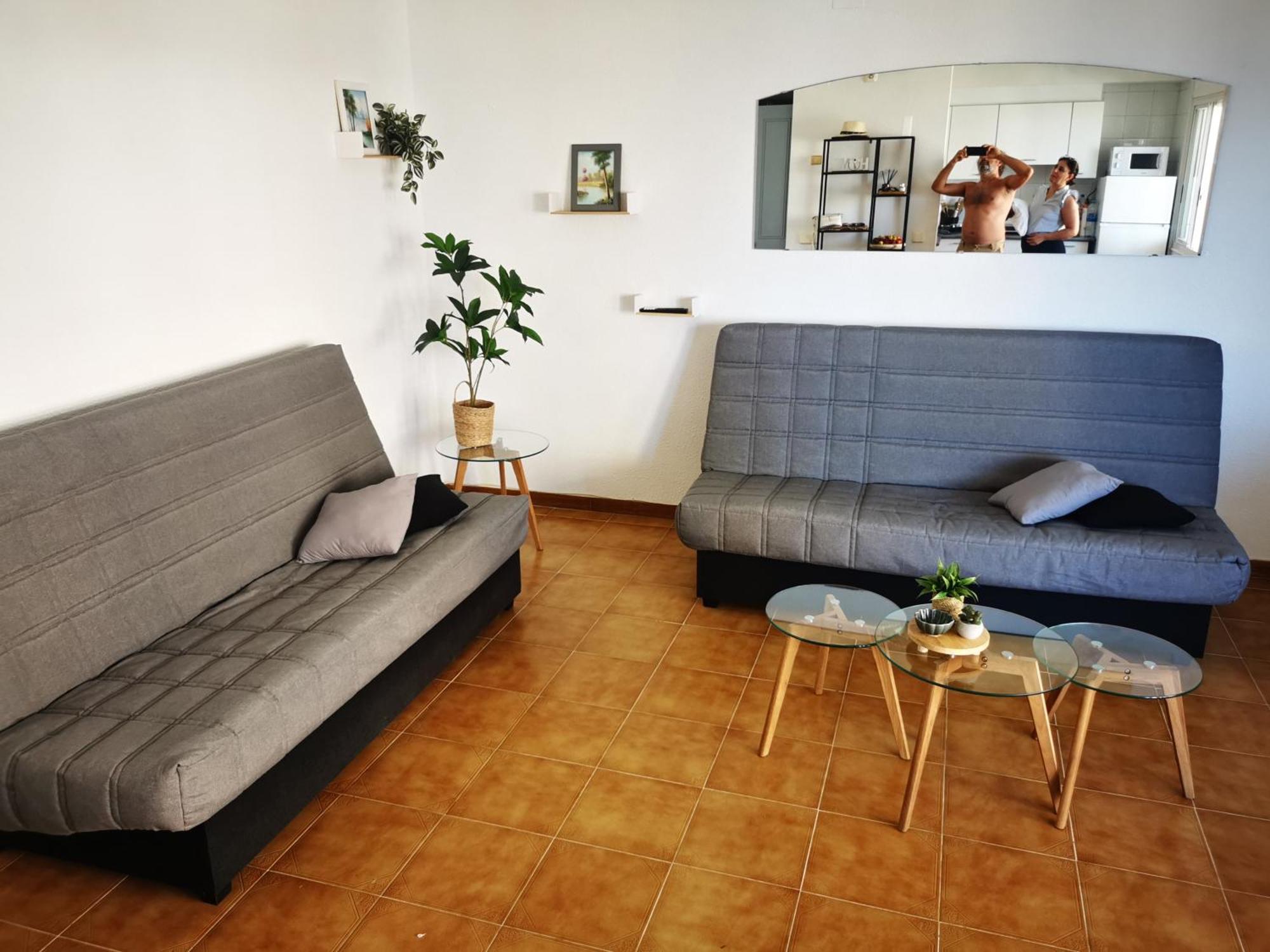 Spacieux Appartement Rose Front Mer Et Piscine Roses Kültér fotó